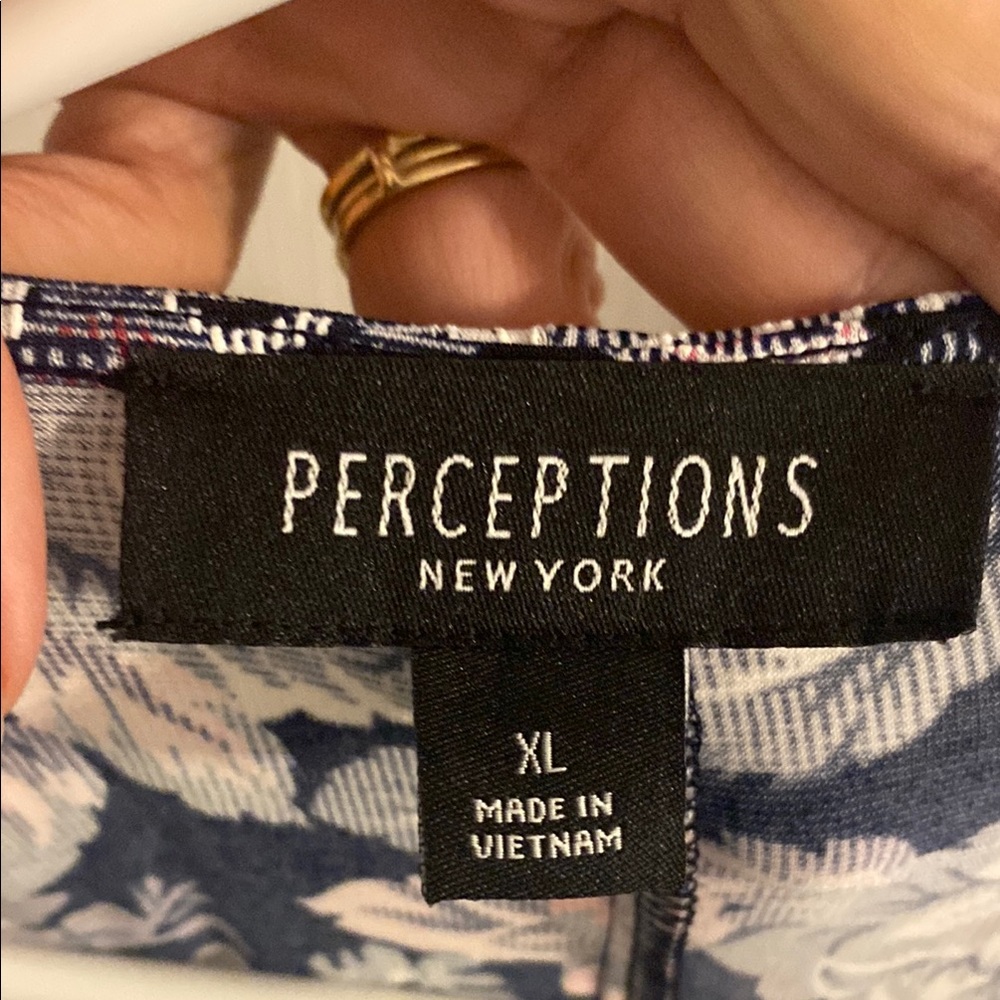 Perceptions Pink Flutter Sleeve V-Neck Sundress - Picture 2 of 4